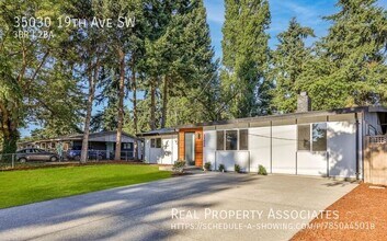 Building Photo - 35030 19th Ave SW