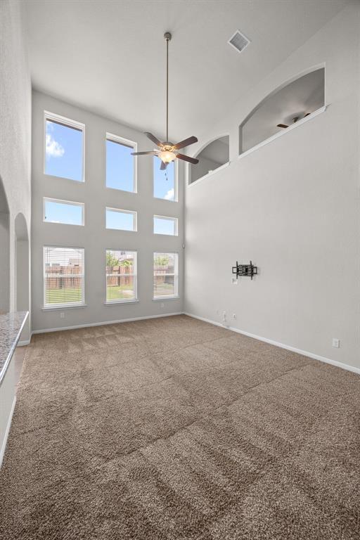 Building Photo - 5636 Sacco St
