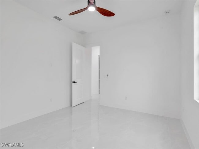 Building Photo - 417 Fitch Ave