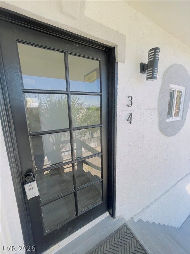 Building Photo - 2317 Santa Rita Dr