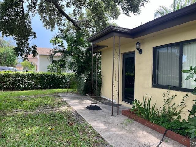Foto del edificio - 4605 SW 65th Ave