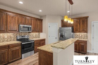 Building Photo - 7905 Butler Ct
