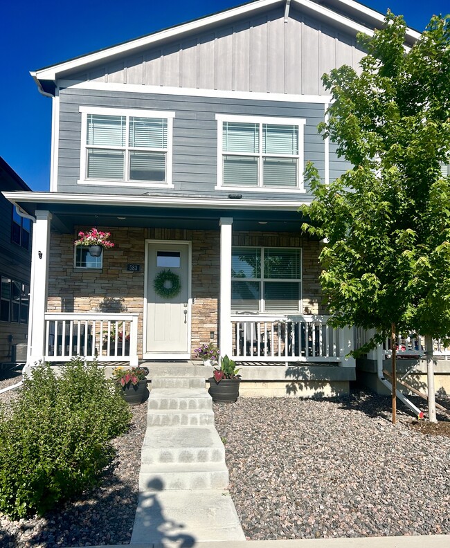Building Photo - 583 Thoroughbred Ln