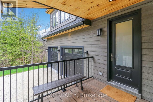 Building Photo - 155 Delphi Ln