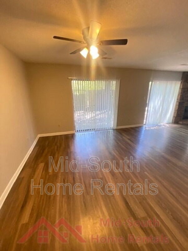 Foto del edificio - 3162 High Meadow Dr