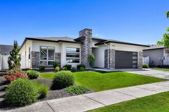 Building Photo - 13494 N Tierra Linda Wy