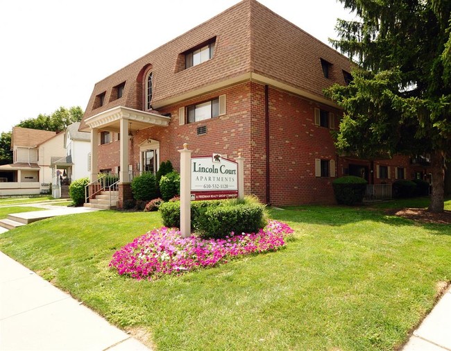 Foto del edificio - Lincoln Court Apartments