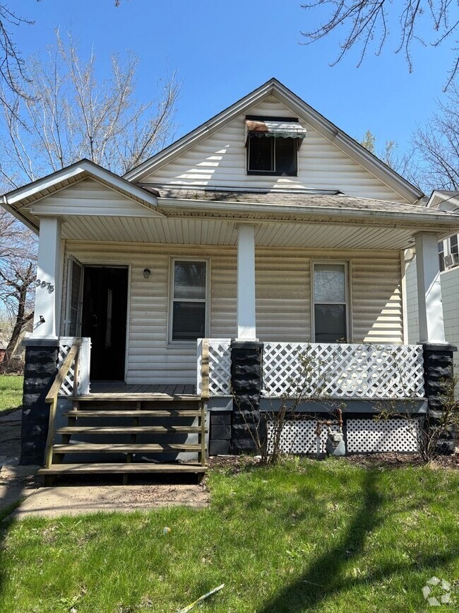 Building Photo - 3675 E 50th St