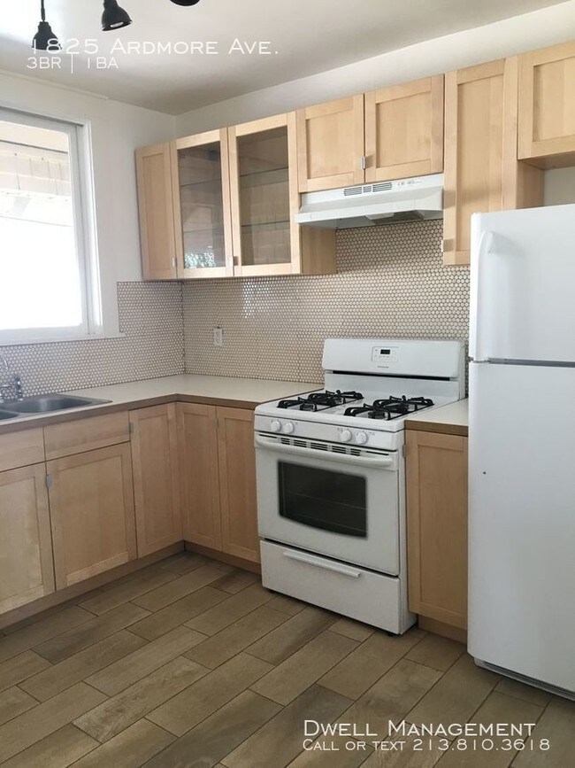 Foto del edificio - 1825 S Ardmore Ave