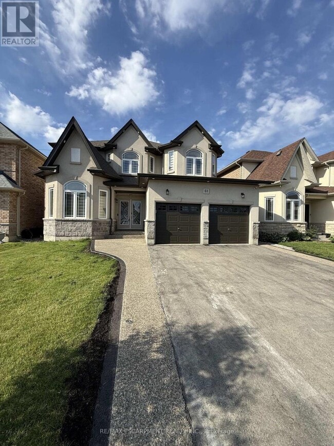 Building Photo - 68 Dolomiti Ct