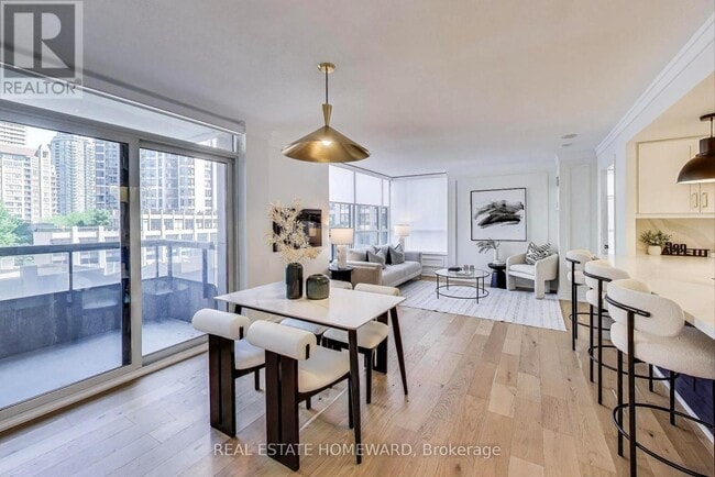 Building Photo - 5 Northtown Way