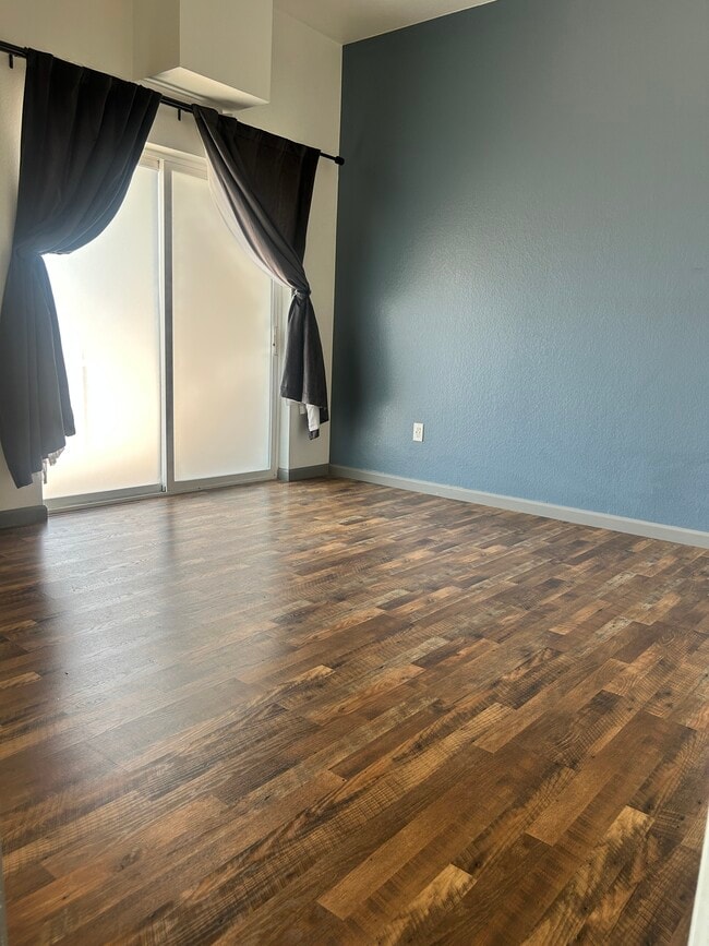 Master Bedroom - 15475 Andrews Dr