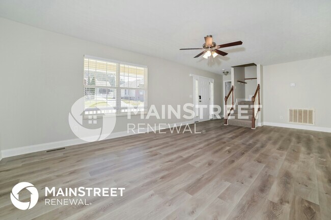 Foto del edificio - 3821 Hillside Terrace Ln