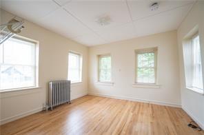 Building Photo - 10 Hendricks St