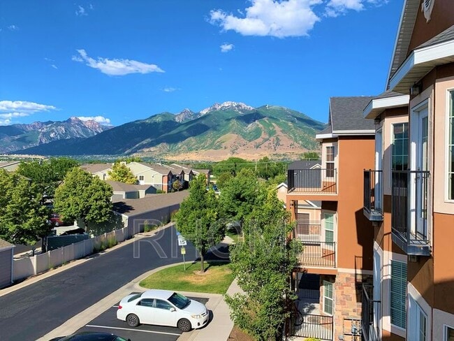 Building Photo - 114 Bella Monte Dr