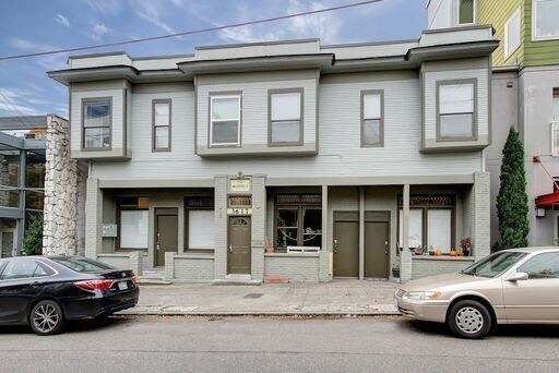 Foto principal - 3617 Woodland Park Ave N