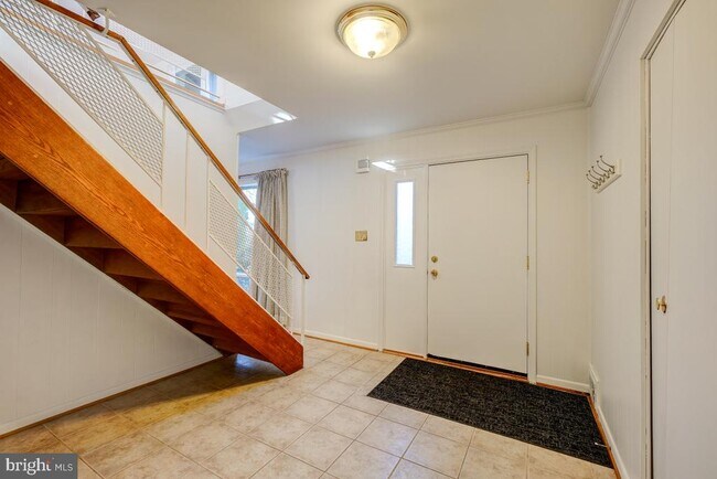 Foto del edificio - 13701 Arctic Ave