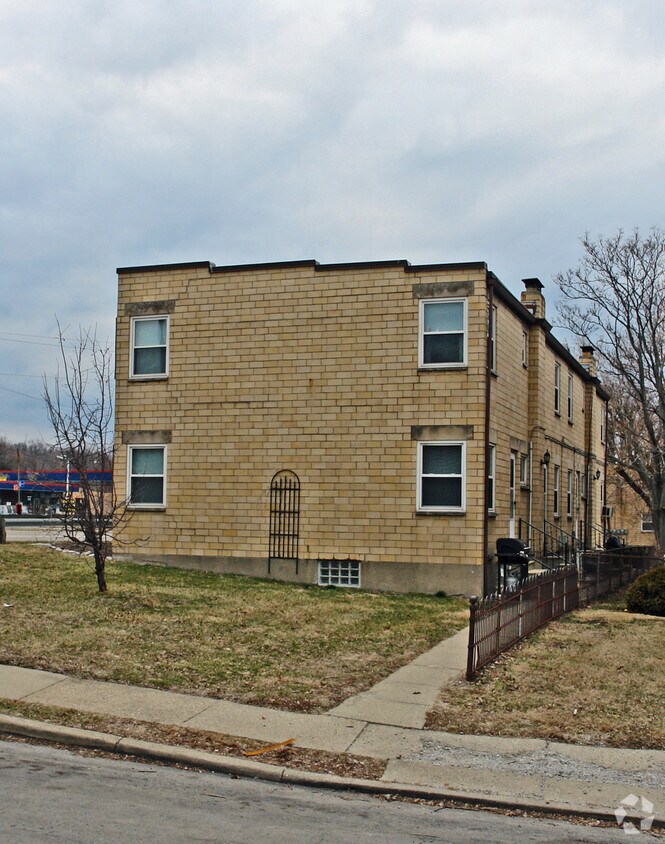 Building Photo - 2436-2442 S Dixie Dr