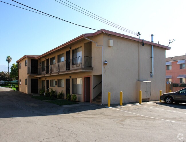Building Photo - 1137 W Stoneridge Ct
