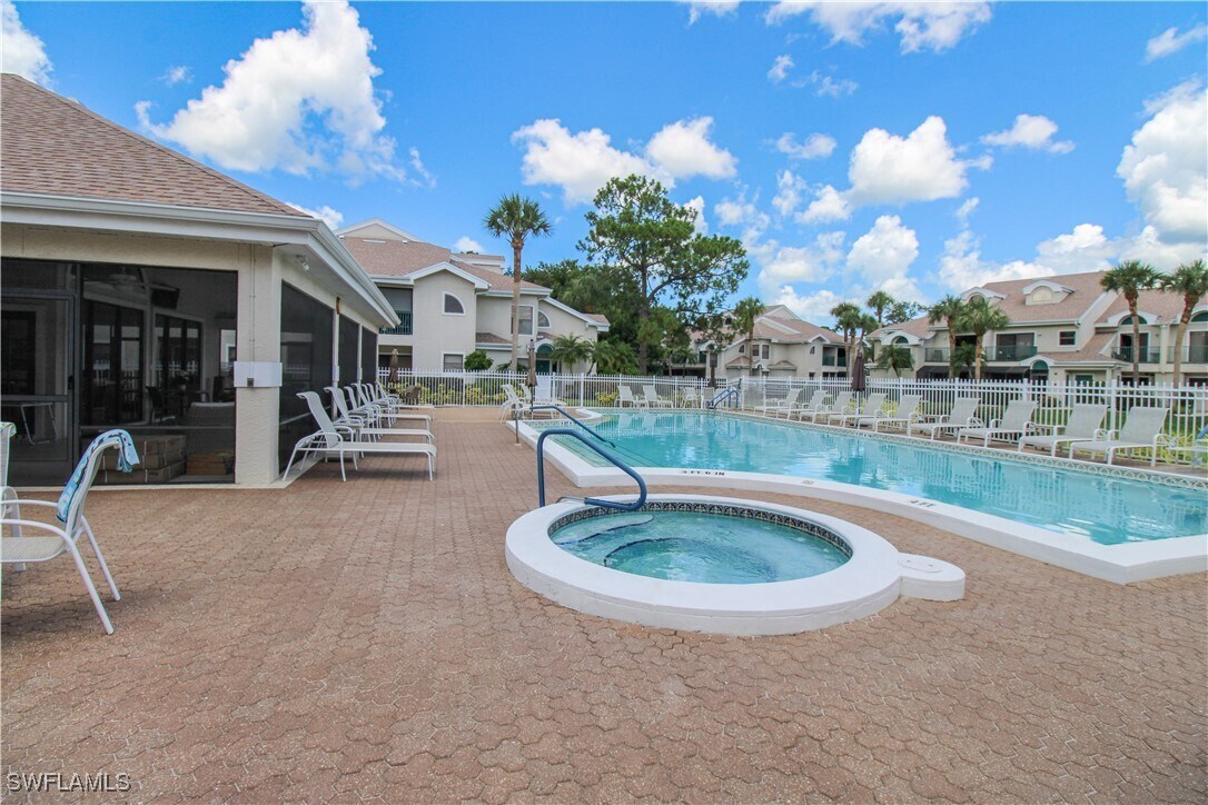 Foto principal - 60 Emerald Woods Dr
