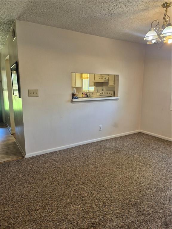 Foto del edificio - 7 Quail Run