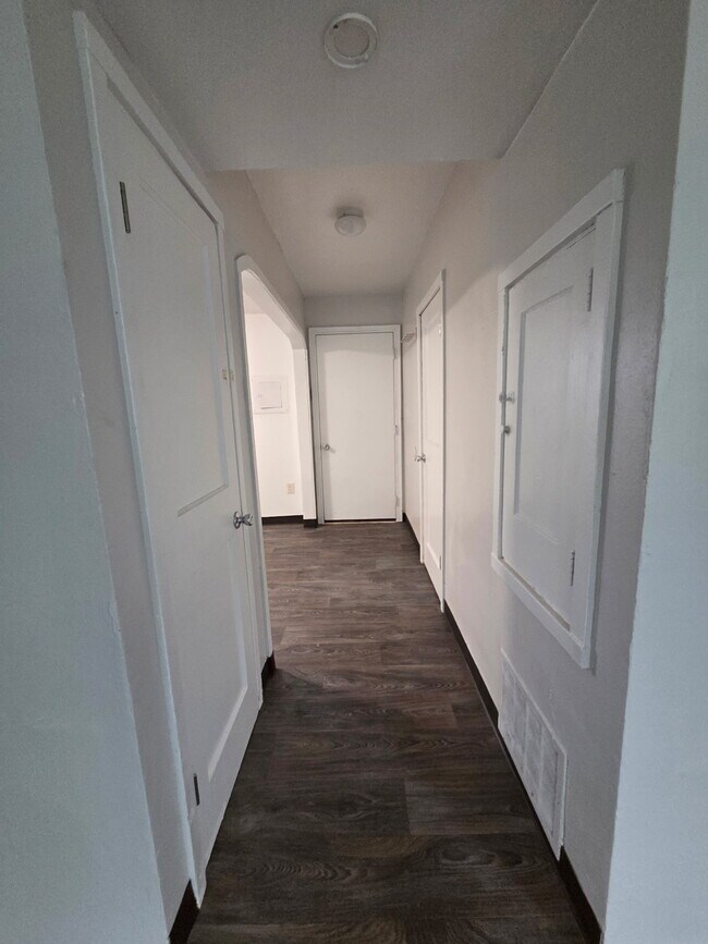 Foto del edificio - 1411 NW Carden Ave