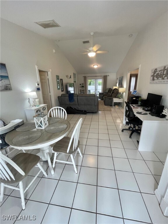 Foto del edificio - 787 108th Ave N