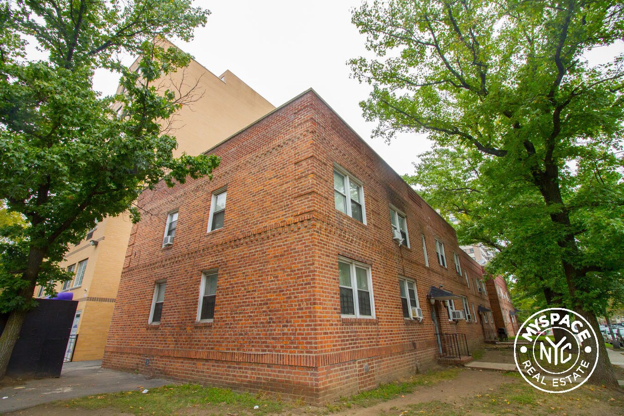 Foto del edificio - 668 Brooklyn Ave