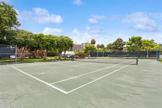 Foto del edificio - 236 Seaview Dr
