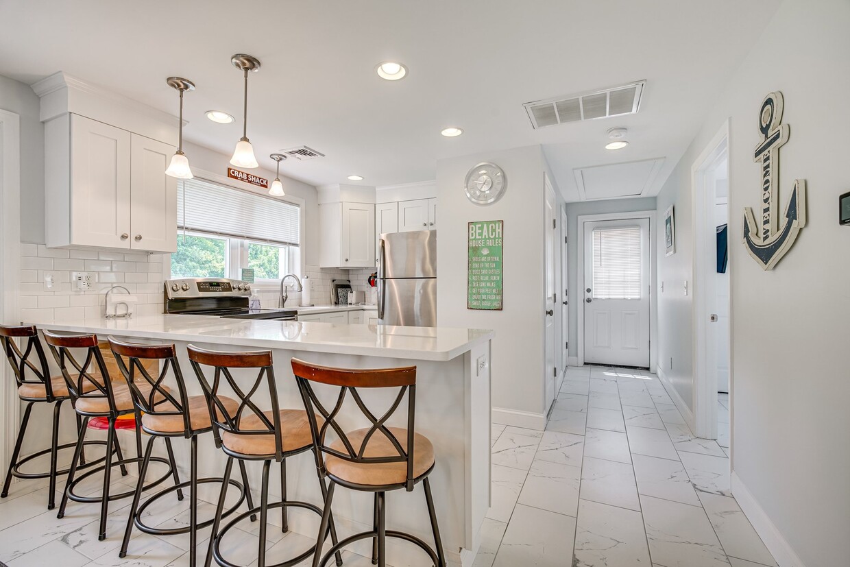 Photo - 25 Biscayne Blvd (Old Lyme, CT)