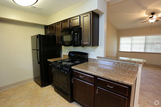 Kitchen - Arbours at Cane Creek