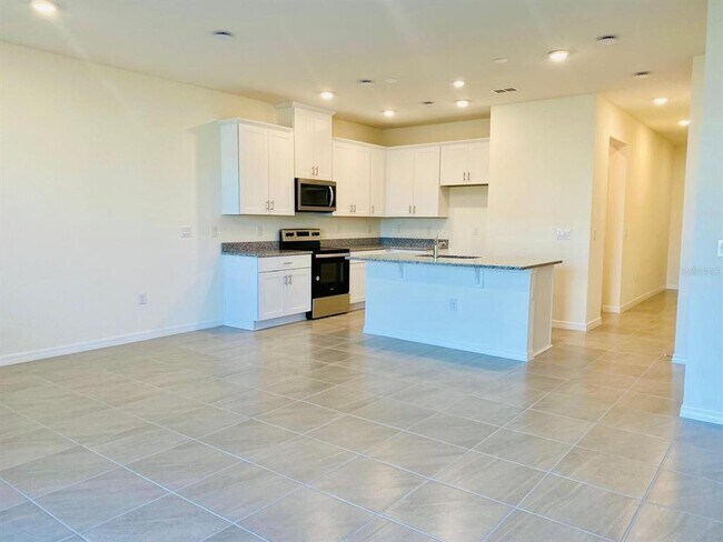 Foto del edificio - 4538 Small Creek Rd