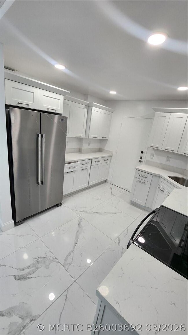 Building Photo - 3301 Spanish Moss Terrace