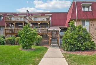 Building Photo - 1875 Tall Oaks Dr