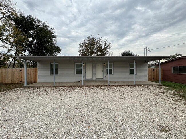 Foto del edificio - 5105 Oak Ave