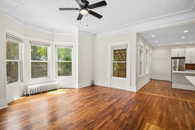 Foto del edificio - 35 Oak Ave