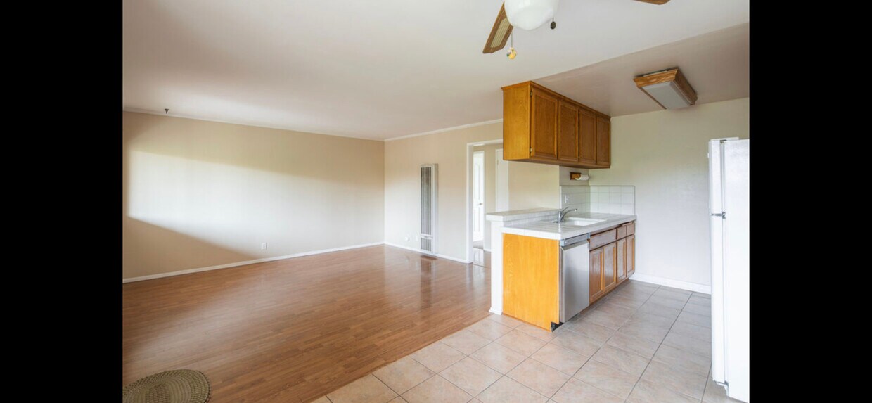 4633 Marine Ave Unit 235, Lawndale, CA 90260 Condo for Rent in