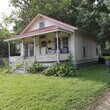 Primary Photo - 314 W 7th St