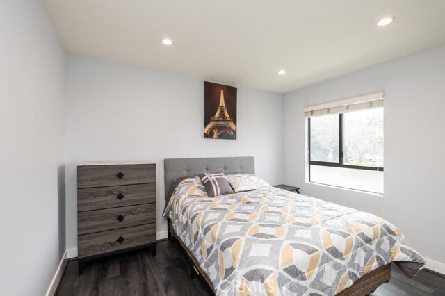 Foto del edificio - 2651 S Hobart Blvd