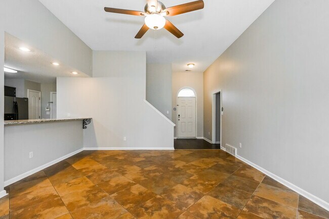 Foto del edificio - 11627 Mahogany Dr