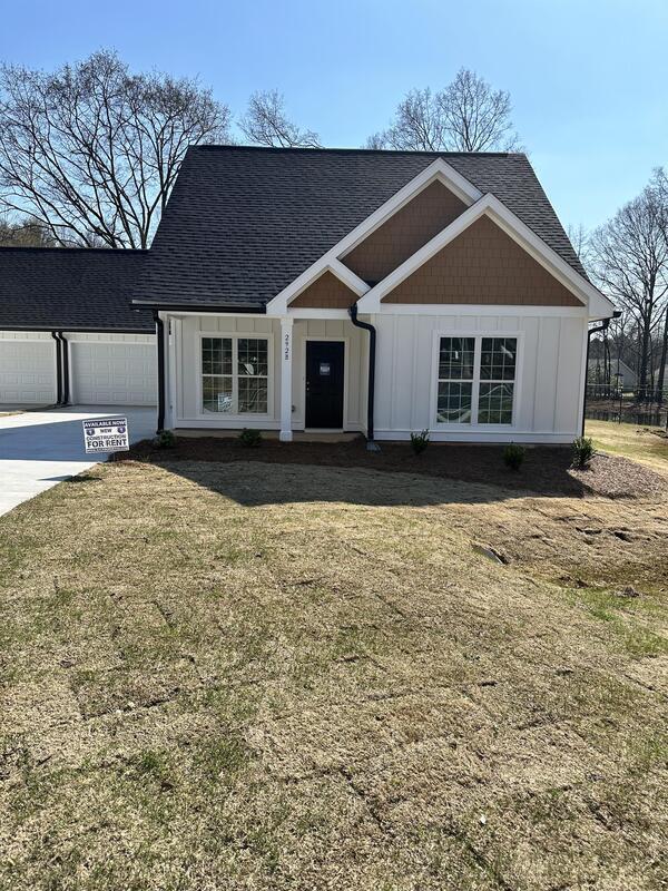 Foto del edificio - 292 Cedar Creek Rd
