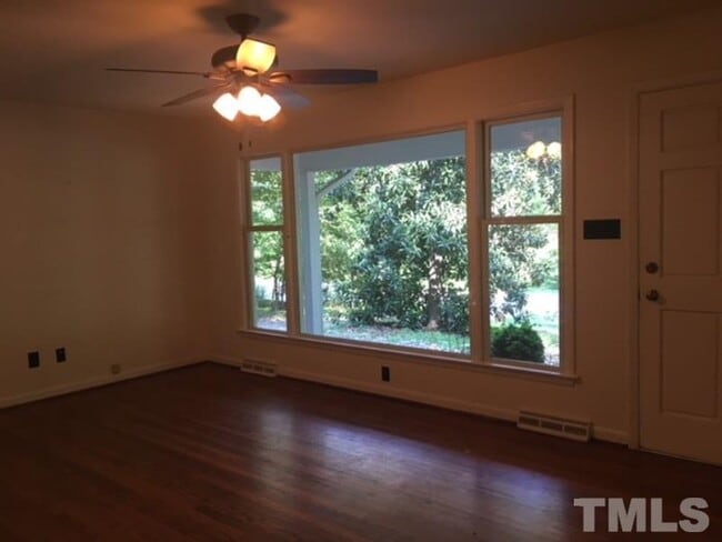 Living Room - 306 Umstead Dr