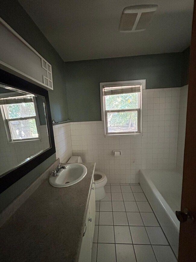 Foto del edificio - 723 S Ridge Dr