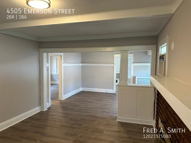 Foto del edificio - 4505 Emerson St