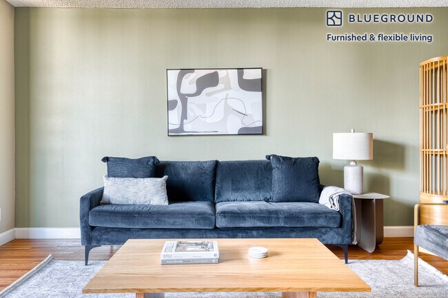 Foto del edificio - 20350 Stevens Creek Blvd