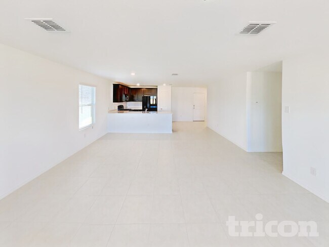 Foto del edificio - 8301 Bell Rdg Ln