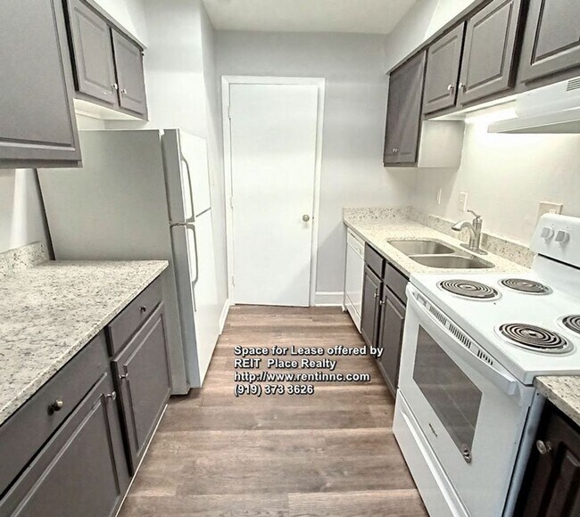 Foto del edificio - Louisburg Rd.-4405