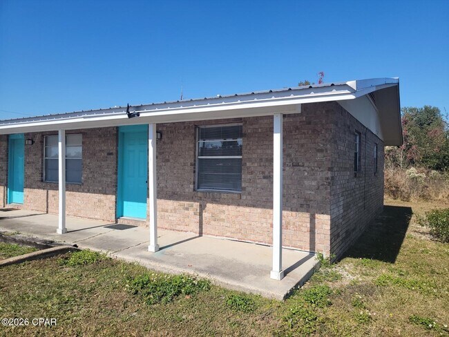 Building Photo - 6529 Chipewa St