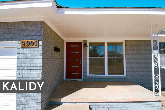 Foto del edificio - 2905 SW 39th Terrace