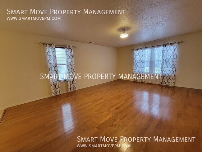 Building Photo - Charming 3bdrm in Charter Pointe Subdivision